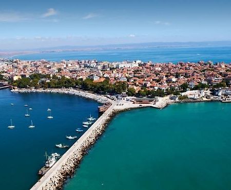 Apartments Sea Sounds Pomorie Exteriör bild
