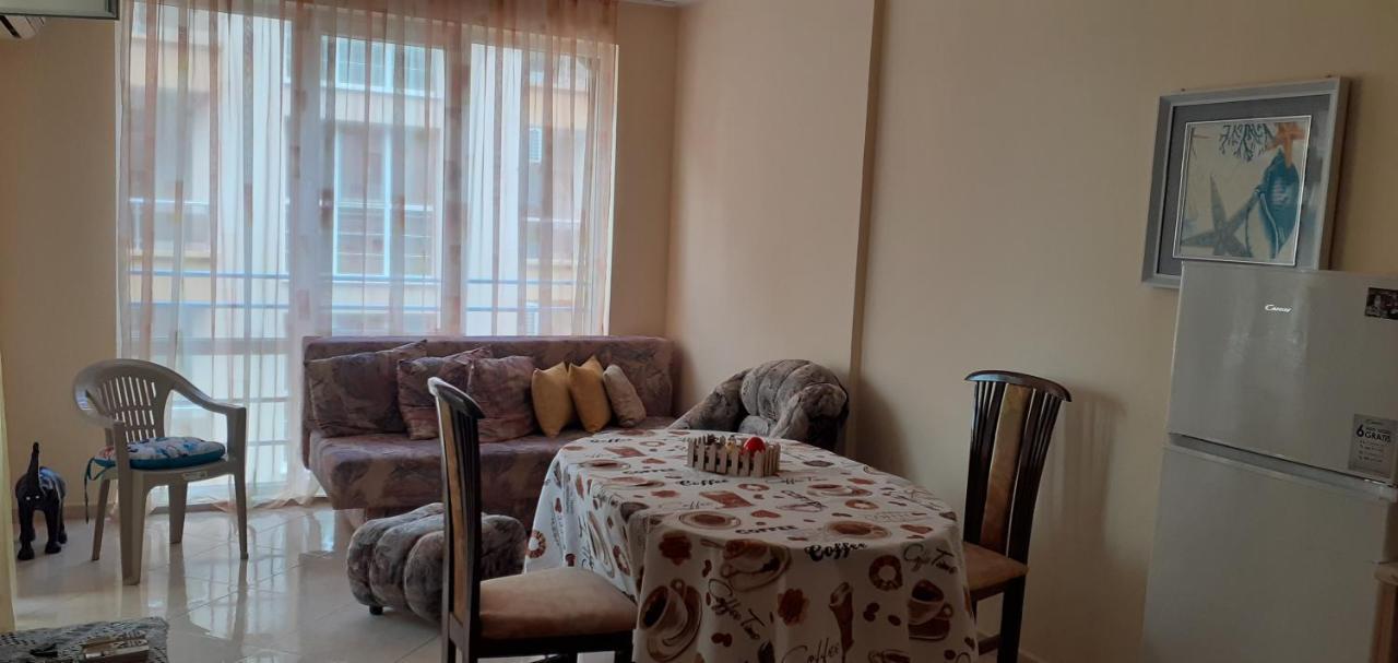 Apartments Sea Sounds Pomorie Exteriör bild